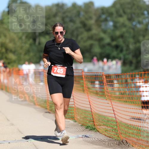 07.09.2025 - 19. Norderstedt Triathlon Michael Strokosch http://msf.ph/oto/8803883 07.09.2025 13:13:34 Laufen 302, 745, 1326 meine-sportfotos.de