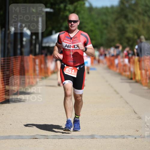 07.09.2025 - 19. Norderstedt Triathlon Michael Strokosch http://msf.ph/oto/8803933 07.09.2025 12:35:34 Laufen 140, 151, 851, 1220 meine-sportfotos.de