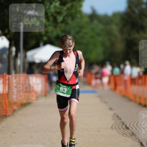 07.09.2025 - 19. Norderstedt Triathlon Michael Strokosch http://msf.ph/oto/8803934 07.09.2025 11:03:33 Laufen 63, 113 meine-sportfotos.de