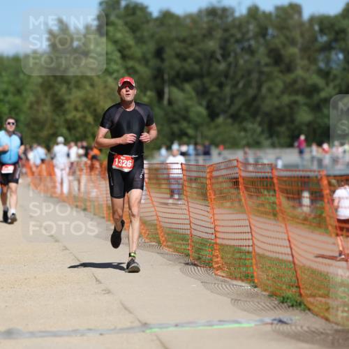 07.09.2025 - 19. Norderstedt Triathlon Michael Strokosch http://msf.ph/oto/8803961 07.09.2025 13:13:39 Laufen 139, 302, 780, 1277, 1326 meine-sportfotos.de