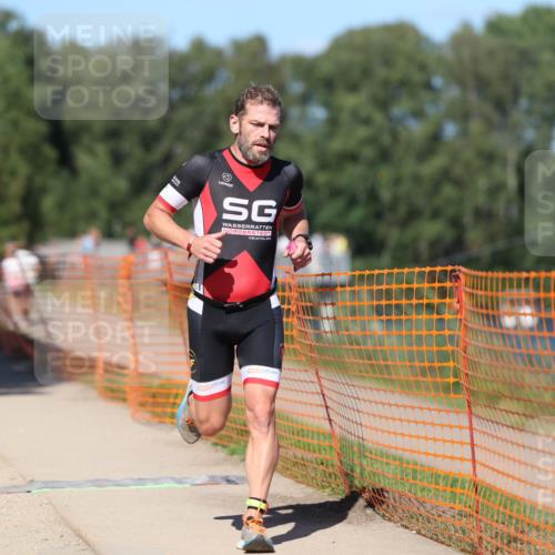 07.09.2025 - 19. Norderstedt Triathlon Michael Strokosch http://msf.ph/oto/8803980 07.09.2025 14:56:33 Laufen 982, 991, 1007 meine-sportfotos.de