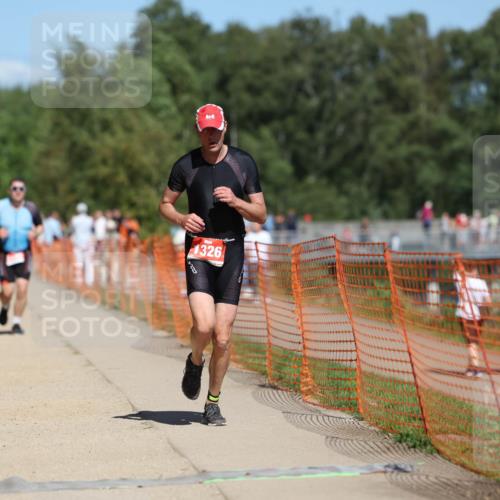 07.09.2025 - 19. Norderstedt Triathlon Michael Strokosch http://msf.ph/oto/8803988 07.09.2025 13:13:40 Laufen 139, 302, 780, 1235, 1277, 1326, 1398 meine-sportfotos.de