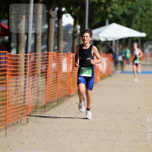 07.09.2025 - 19. Norderstedt Triathlon Michael Strokosch http://msf.ph/oto/8803996 07.09.2025 11:03:47 Laufen 71 meine-sportfotos.de