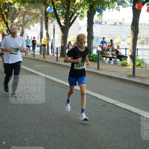 07.09.2025 - BARMER Alsterlauf Yannick Fuchs http://msf.ph/oto/8804007 07.09.2025 11:52:19 Laufen 8395, 1104, 8473, 190, 1055 meine-sportfotos.de