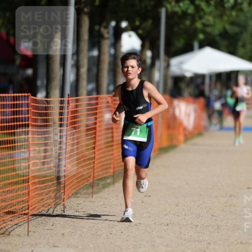 07.09.2025 - 19. Norderstedt Triathlon Michael Strokosch http://msf.ph/oto/8804017 07.09.2025 11:03:47 Laufen 71 meine-sportfotos.de