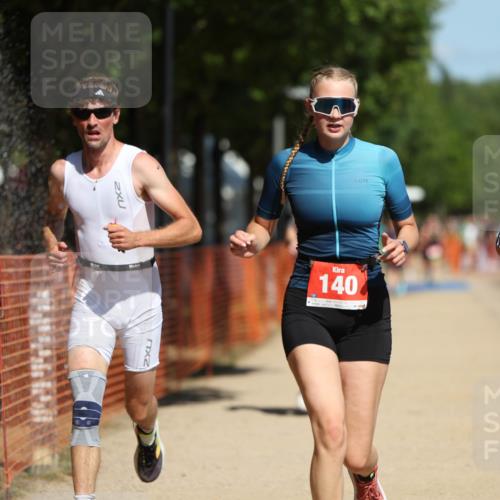 07.09.2025 - 19. Norderstedt Triathlon Michael Strokosch http://msf.ph/oto/8804056 07.09.2025 12:35:42 Laufen 140, 697, 737, 1220 meine-sportfotos.de