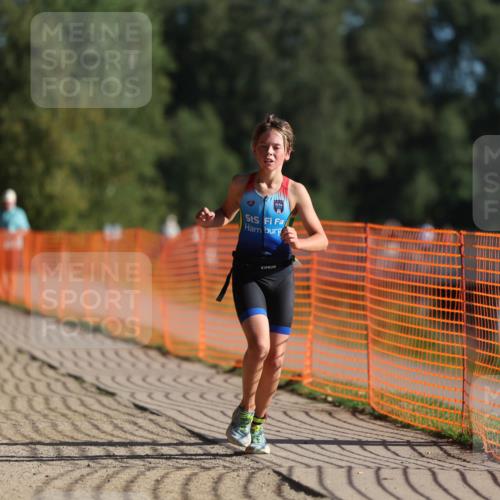 07.09.2025 - 19. Norderstedt Triathlon Michael Strokosch http://msf.ph/oto/8804065 07.09.2025 09:43:35 Laufen 562, 591, 609 meine-sportfotos.de