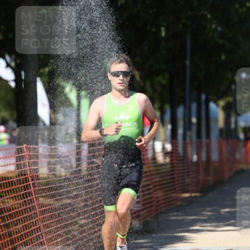07.09.2025 - 19. Norderstedt Triathlon Michael Strokosch http://msf.ph/oto/8804076 07.09.2025 14:56:42 Laufen 962, 991, 1007 meine-sportfotos.de
