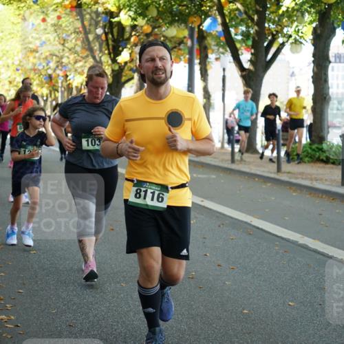 07.09.2025 - BARMER Alsterlauf Yannick Fuchs http://msf.ph/oto/8804127 07.09.2025 11:52:25 Laufen 5097, 103, 8116 meine-sportfotos.de