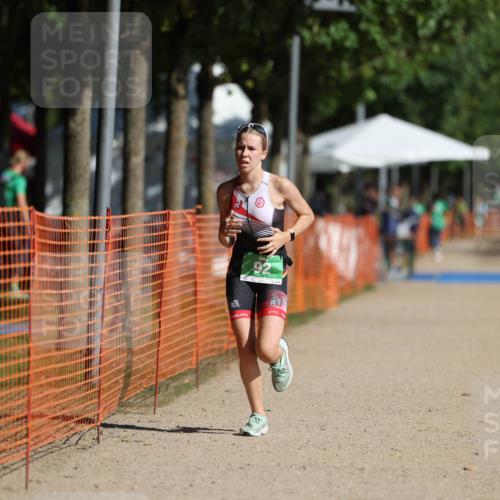 07.09.2025 - 19. Norderstedt Triathlon Michael Strokosch http://msf.ph/oto/8804174 07.09.2025 11:03:56 Laufen 92 meine-sportfotos.de