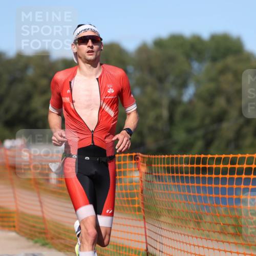 07.09.2025 - 19. Norderstedt Triathlon Michael Strokosch http://msf.ph/oto/8804197 07.09.2025 14:56:53 Laufen 959, 962, 971, 975, 1031 meine-sportfotos.de