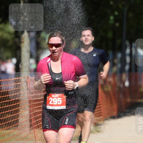 07.09.2025 - 19. Norderstedt Triathlon Michael Strokosch http://msf.ph/oto/8804211 07.09.2025 13:14:00 Laufen 171, 177, 295, 1376 meine-sportfotos.de