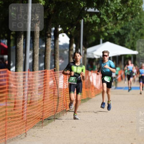 07.09.2025 - 19. Norderstedt Triathlon Michael Strokosch http://msf.ph/oto/8804233 07.09.2025 11:04:29 Laufen 110, 650 meine-sportfotos.de