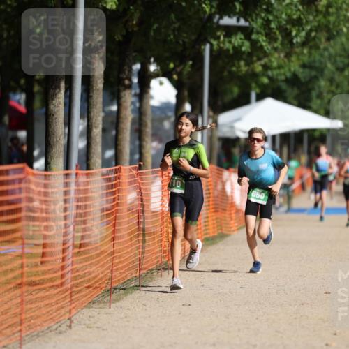 07.09.2025 - 19. Norderstedt Triathlon Michael Strokosch http://msf.ph/oto/8804239 07.09.2025 11:04:29 Laufen 110, 650 meine-sportfotos.de