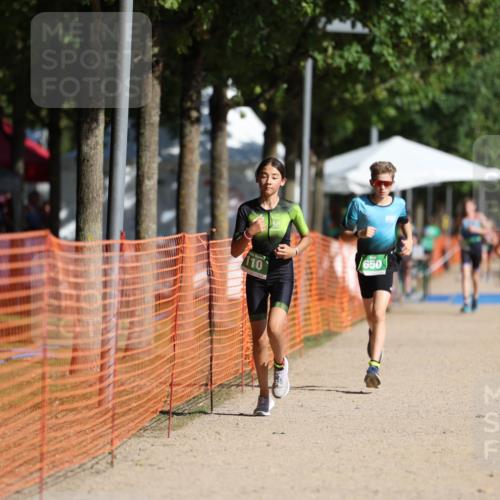 07.09.2025 - 19. Norderstedt Triathlon Michael Strokosch http://msf.ph/oto/8804245 07.09.2025 11:04:30 Laufen 110, 650 meine-sportfotos.de