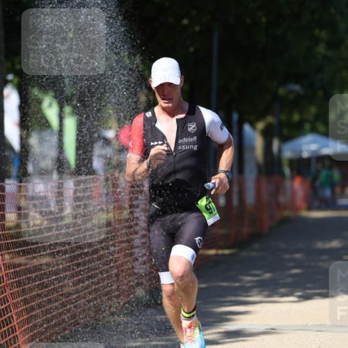 07.09.2025 - 19. Norderstedt Triathlon Michael Strokosch http://msf.ph/oto/8804250 07.09.2025 14:57:00 Laufen 971 meine-sportfotos.de