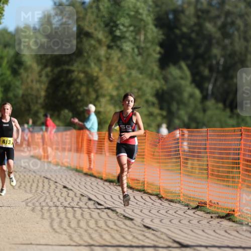07.09.2025 - 19. Norderstedt Triathlon Michael Strokosch http://msf.ph/oto/8804265 07.09.2025 09:43:56 Laufen 563, 586, 613 meine-sportfotos.de