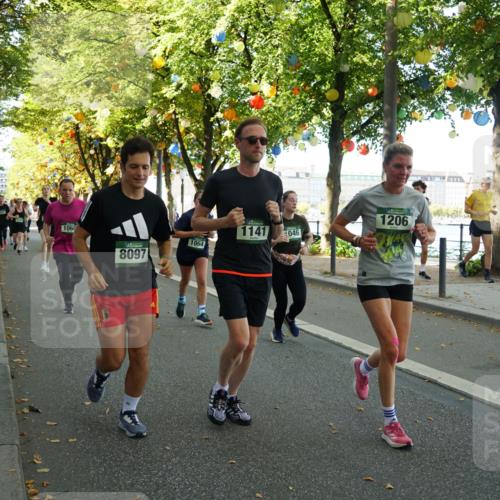 07.09.2025 - BARMER Alsterlauf Yannick Fuchs http://msf.ph/oto/8804295 07.09.2025 11:52:31 Laufen 1060, 8097, 1064, 1141, 046, 1206 meine-sportfotos.de