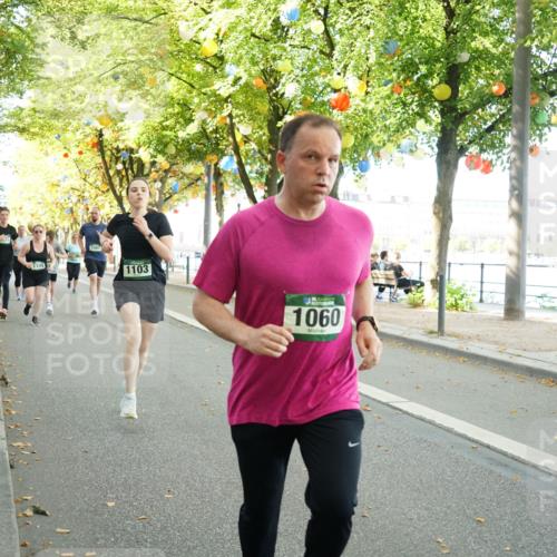 07.09.2025 - BARMER Alsterlauf Yannick Fuchs http://msf.ph/oto/8804313 07.09.2025 11:52:33 Laufen 1109, 1067, 1103, 1060 meine-sportfotos.de