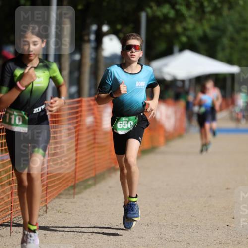 07.09.2025 - 19. Norderstedt Triathlon Michael Strokosch http://msf.ph/oto/8804338 07.09.2025 11:04:33 Laufen 110, 650 meine-sportfotos.de