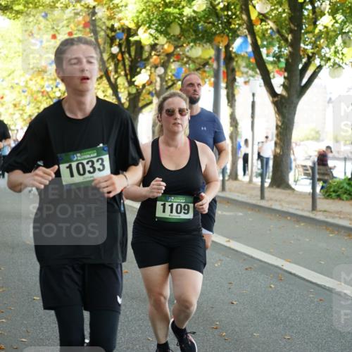 07.09.2025 - BARMER Alsterlauf Yannick Fuchs http://msf.ph/oto/8804396 07.09.2025 11:52:37 Laufen 1079, 23, 1033, 136, 1109 meine-sportfotos.de