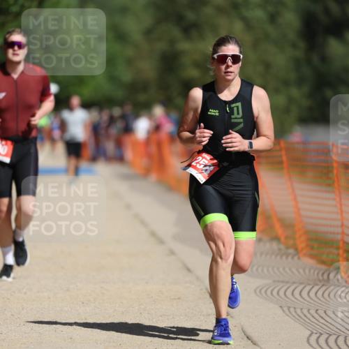 07.09.2025 - 19. Norderstedt Triathlon Michael Strokosch http://msf.ph/oto/8804450 07.09.2025 12:06:22 Laufen 280, 1258 meine-sportfotos.de