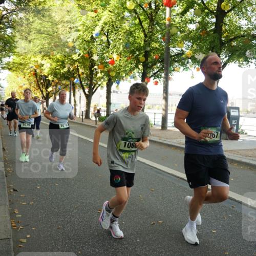 07.09.2025 - BARMER Alsterlauf Yannick Fuchs http://msf.ph/oto/8804465 07.09.2025 11:52:39 Laufen 1079, 1078, 106, 67 meine-sportfotos.de