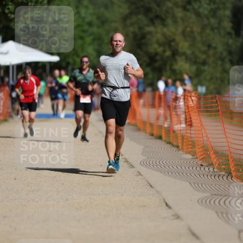07.09.2025 - 19. Norderstedt Triathlon Michael Strokosch http://msf.ph/oto/8804514 07.09.2025 12:06:31 Laufen 801 meine-sportfotos.de