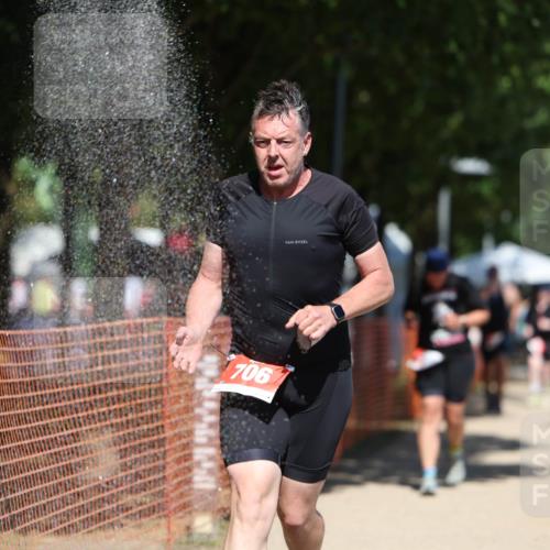 07.09.2025 - 19. Norderstedt Triathlon Michael Strokosch http://msf.ph/oto/8804519 07.09.2025 13:14:25 Laufen 219, 331, 706, 1388 meine-sportfotos.de