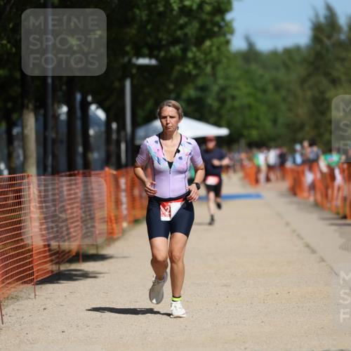 07.09.2025 - 19. Norderstedt Triathlon Michael Strokosch http://msf.ph/oto/8804533 07.09.2025 12:36:23 Laufen 227, 293, 1161 meine-sportfotos.de