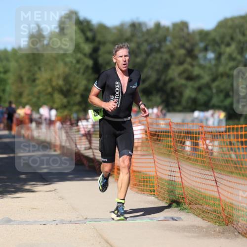 07.09.2025 - 19. Norderstedt Triathlon Michael Strokosch http://msf.ph/oto/8804537 07.09.2025 14:57:34 Laufen 980, 989, 1004 meine-sportfotos.de