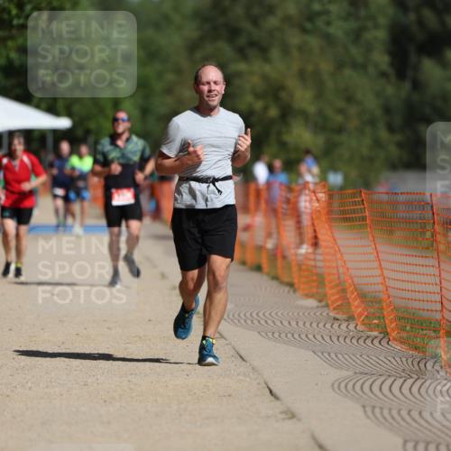 07.09.2025 - 19. Norderstedt Triathlon Michael Strokosch http://msf.ph/oto/8804554 07.09.2025 12:06:33 Laufen 801, 1395 meine-sportfotos.de