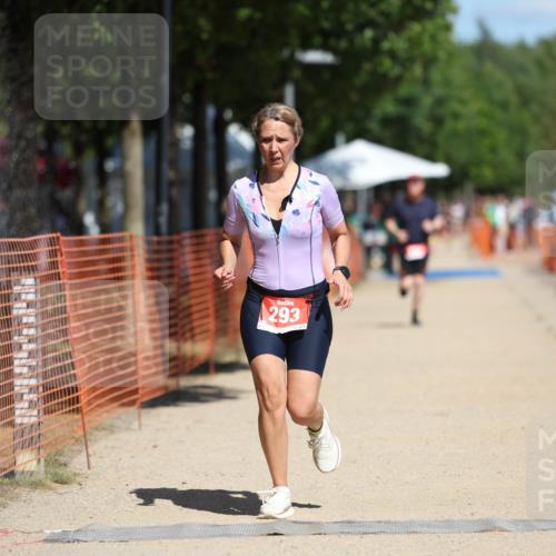 07.09.2025 - 19. Norderstedt Triathlon Michael Strokosch http://msf.ph/oto/8804555 07.09.2025 12:36:24 Laufen 227, 293, 1161 meine-sportfotos.de
