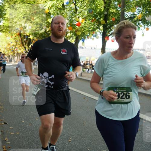 07.09.2025 - BARMER Alsterlauf Yannick Fuchs http://msf.ph/oto/8804572 07.09.2025 11:52:43 Laufen 813, 10, 36, 926 meine-sportfotos.de