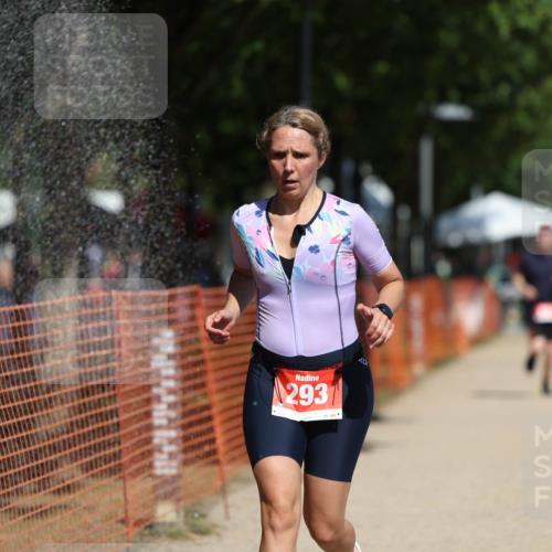 07.09.2025 - 19. Norderstedt Triathlon Michael Strokosch http://msf.ph/oto/8804579 07.09.2025 12:36:25 Laufen 227, 293 meine-sportfotos.de