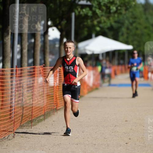 07.09.2025 - 19. Norderstedt Triathlon Michael Strokosch http://msf.ph/oto/8804607 07.09.2025 11:05:13 Laufen 107 meine-sportfotos.de
