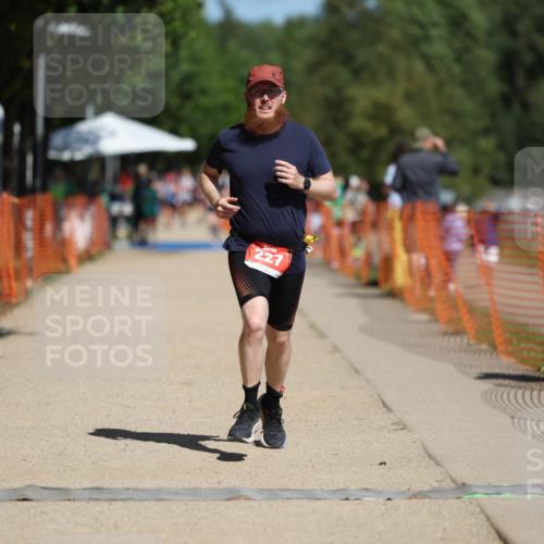 07.09.2025 - 19. Norderstedt Triathlon Michael Strokosch http://msf.ph/oto/8804634 07.09.2025 12:36:30 Laufen 227 meine-sportfotos.de