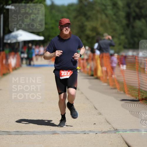 07.09.2025 - 19. Norderstedt Triathlon Michael Strokosch http://msf.ph/oto/8804641 07.09.2025 12:36:30 Laufen 227 meine-sportfotos.de