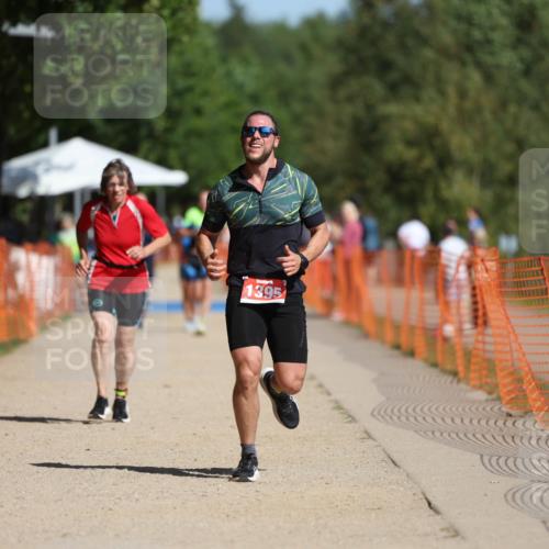 07.09.2025 - 19. Norderstedt Triathlon Michael Strokosch http://msf.ph/oto/8804655 07.09.2025 12:06:38 Laufen 801, 1229, 1395 meine-sportfotos.de