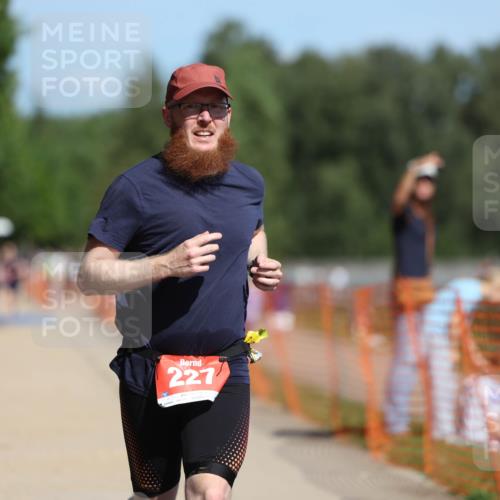 07.09.2025 - 19. Norderstedt Triathlon Michael Strokosch http://msf.ph/oto/8804673 07.09.2025 12:36:31 Laufen 227 meine-sportfotos.de