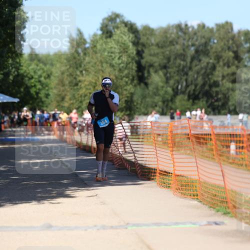 07.09.2025 - 19. Norderstedt Triathlon Michael Strokosch http://msf.ph/oto/8804688 07.09.2025 14:57:56 Laufen 364 meine-sportfotos.de