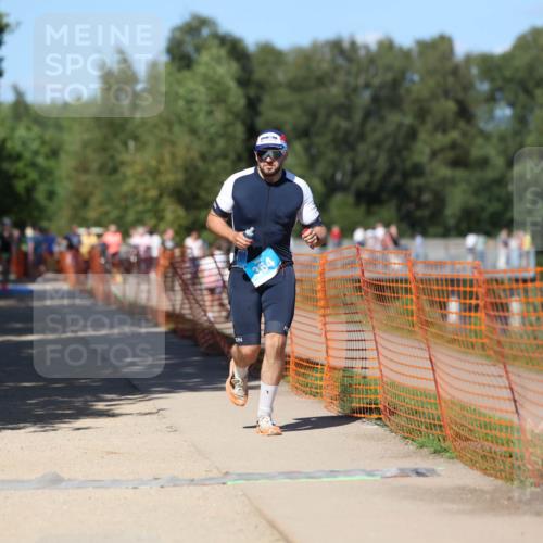 07.09.2025 - 19. Norderstedt Triathlon Michael Strokosch http://msf.ph/oto/8804699 07.09.2025 14:57:58 Laufen 364 meine-sportfotos.de