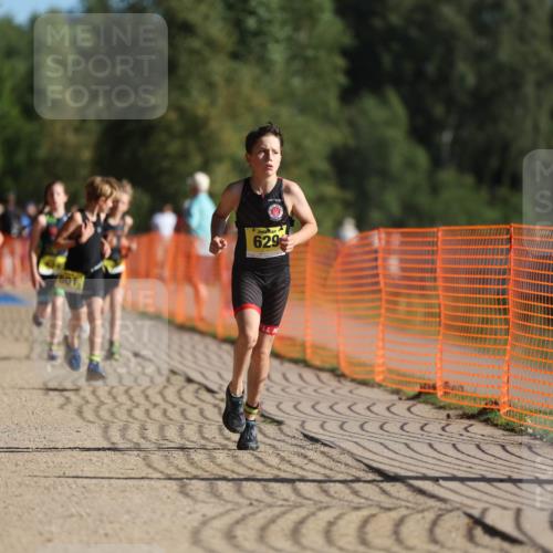 07.09.2025 - 19. Norderstedt Triathlon Michael Strokosch http://msf.ph/oto/8804774 07.09.2025 09:44:30 Laufen 566, 601, 614, 629 meine-sportfotos.de