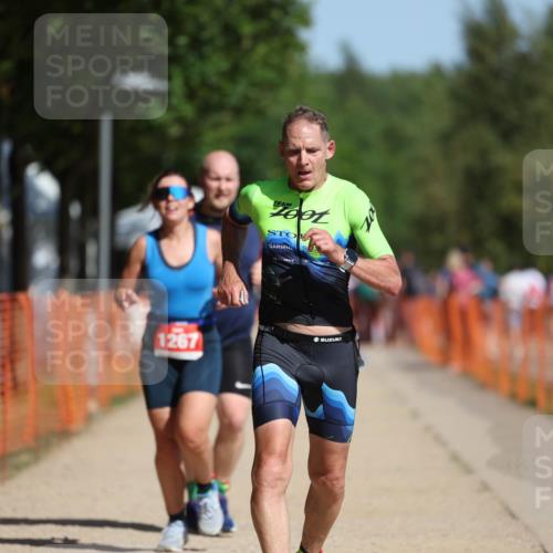 07.09.2025 - 19. Norderstedt Triathlon Michael Strokosch http://msf.ph/oto/8804776 07.09.2025 12:06:50 Laufen 190, 771, 1267 meine-sportfotos.de