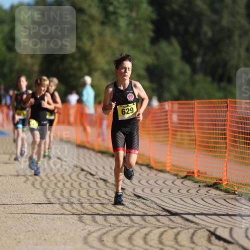 07.09.2025 - 19. Norderstedt Triathlon Michael Strokosch http://msf.ph/oto/8804781 07.09.2025 09:44:31 Laufen 566, 601, 614, 629 meine-sportfotos.de