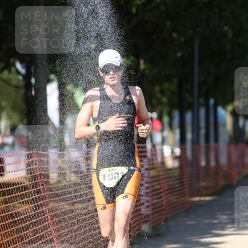 07.09.2025 - 19. Norderstedt Triathlon Michael Strokosch http://msf.ph/oto/8804803 07.09.2025 14:58:17 Laufen 1001, 1037 meine-sportfotos.de