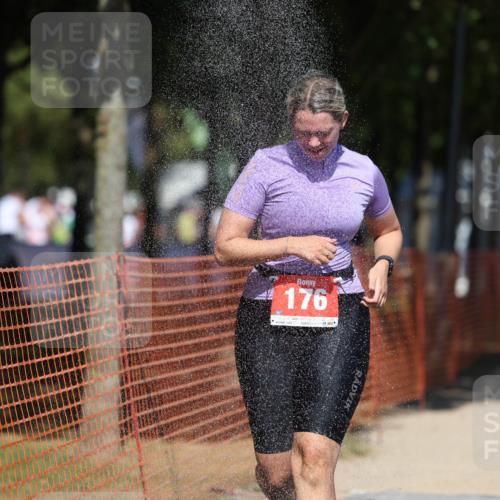 07.09.2025 - 19. Norderstedt Triathlon Michael Strokosch http://msf.ph/oto/8804806 07.09.2025 13:14:48 Laufen 176, 1382 meine-sportfotos.de