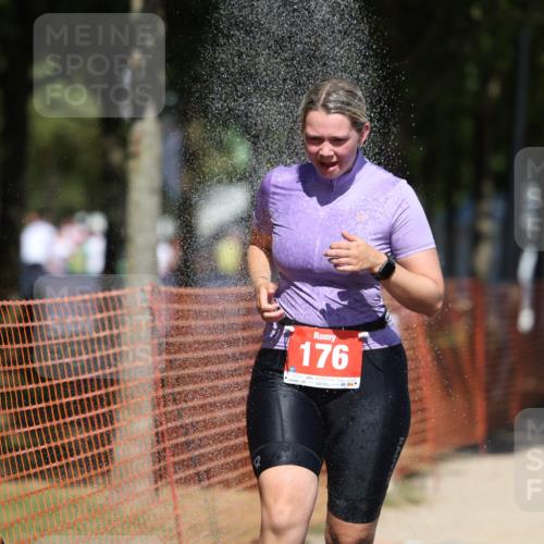 07.09.2025 - 19. Norderstedt Triathlon Michael Strokosch http://msf.ph/oto/8804814 07.09.2025 13:14:48 Laufen 176, 1382 meine-sportfotos.de