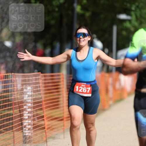 07.09.2025 - 19. Norderstedt Triathlon Michael Strokosch http://msf.ph/oto/8804815 07.09.2025 12:06:52 Laufen 190, 771, 1267 meine-sportfotos.de