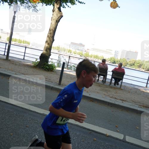 07.09.2025 - BARMER Alsterlauf Yannick Fuchs http://msf.ph/oto/8804818 07.09.2025 11:52:55 Laufen  meine-sportfotos.de
